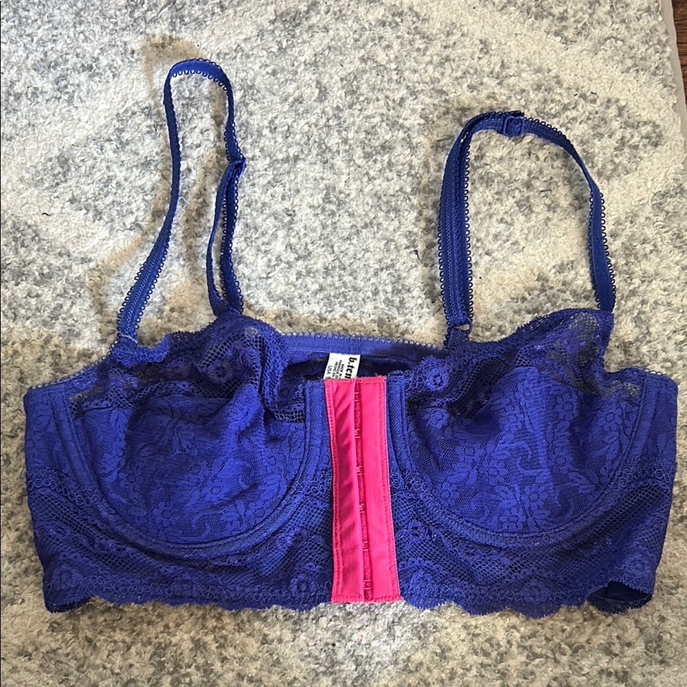 b.tmptrd Lace Underwire Bralette